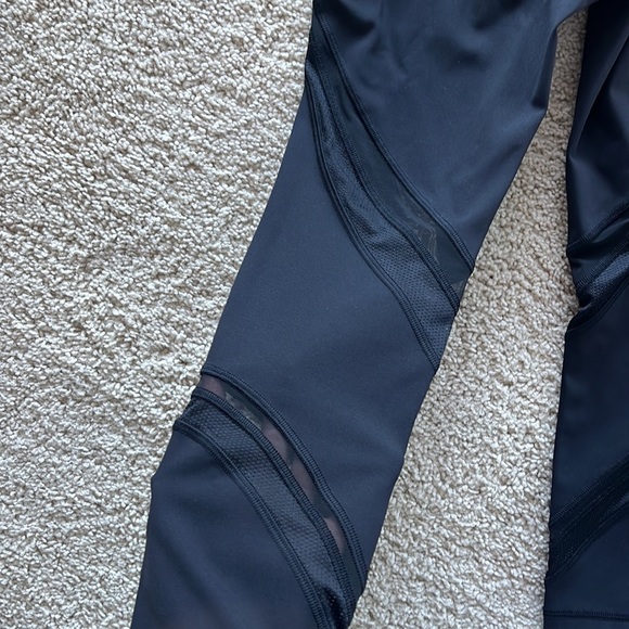 lululemon leggings - Picture 4 of 5